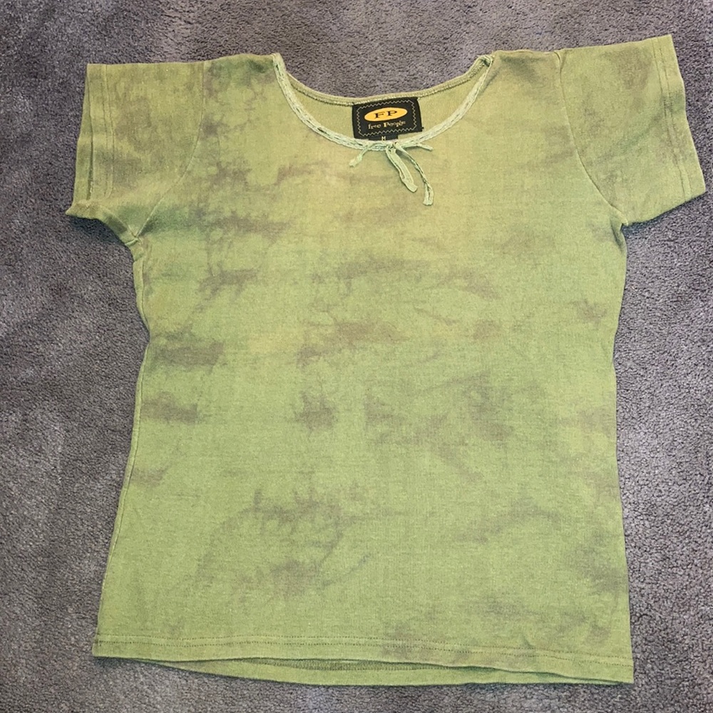 A Free People t shirt 👚vintage 😀